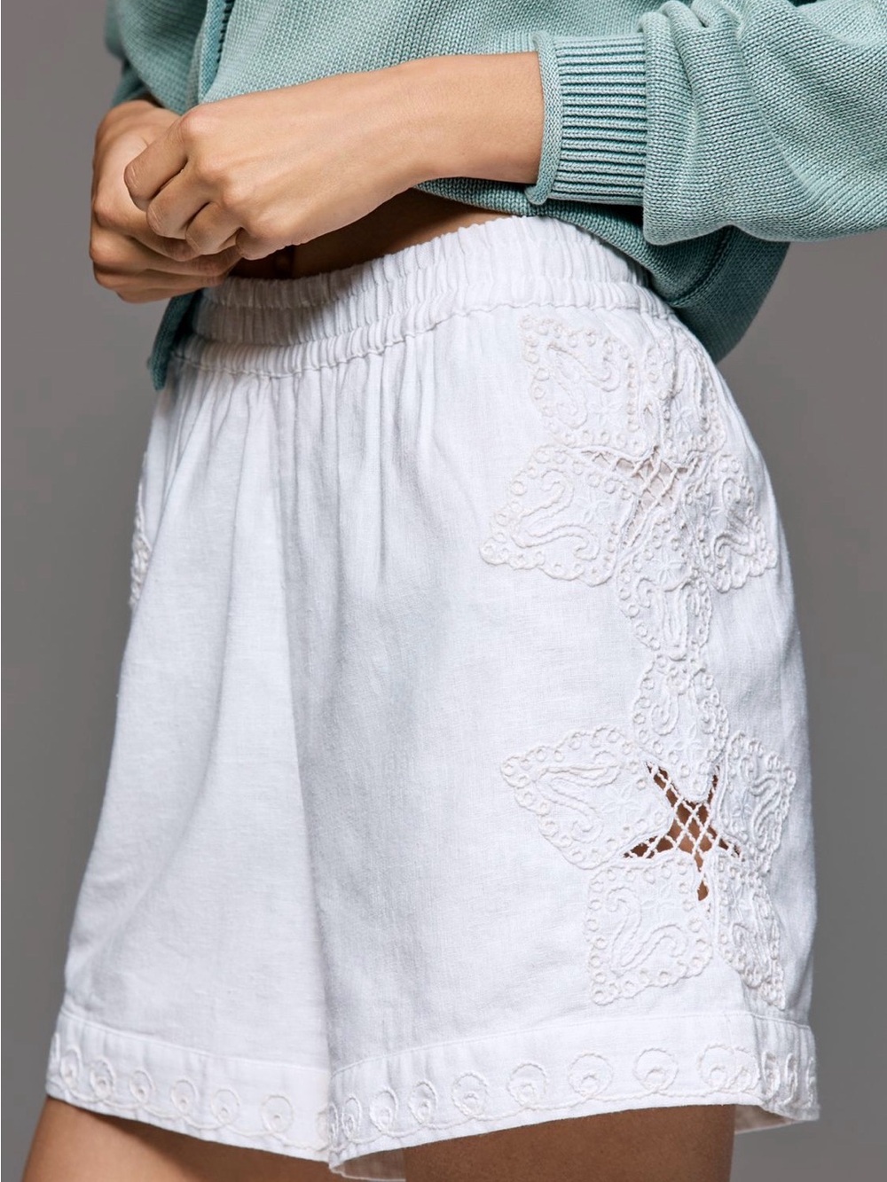 Ollari Cutwork Pull-on shorts Anthropologie 

White Embroidered Linen Shorts